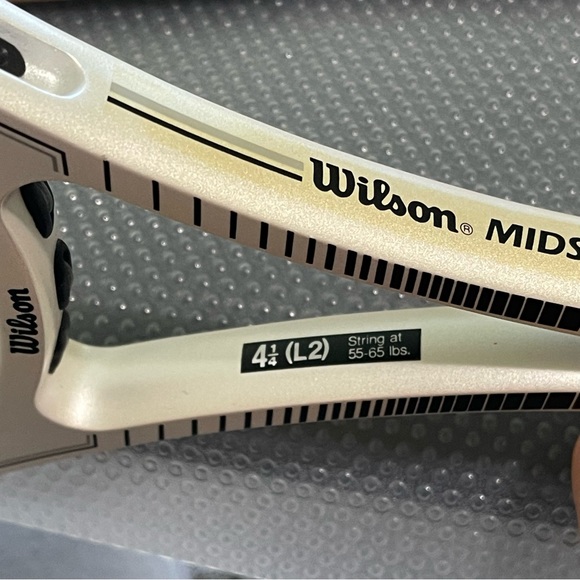 WILSON REFLEX MIDSIZE TENNIS RACQUET - Picture 2 of 6